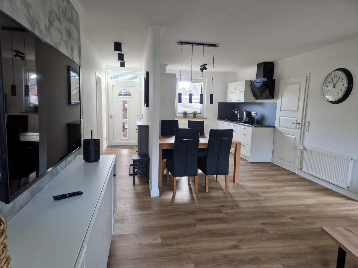 Ferienhaus Nordseeglueck Im Ferienpark Berumbur Eksteriør billede